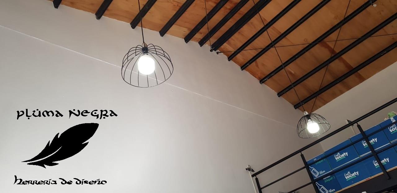 Portalmparas de hierro