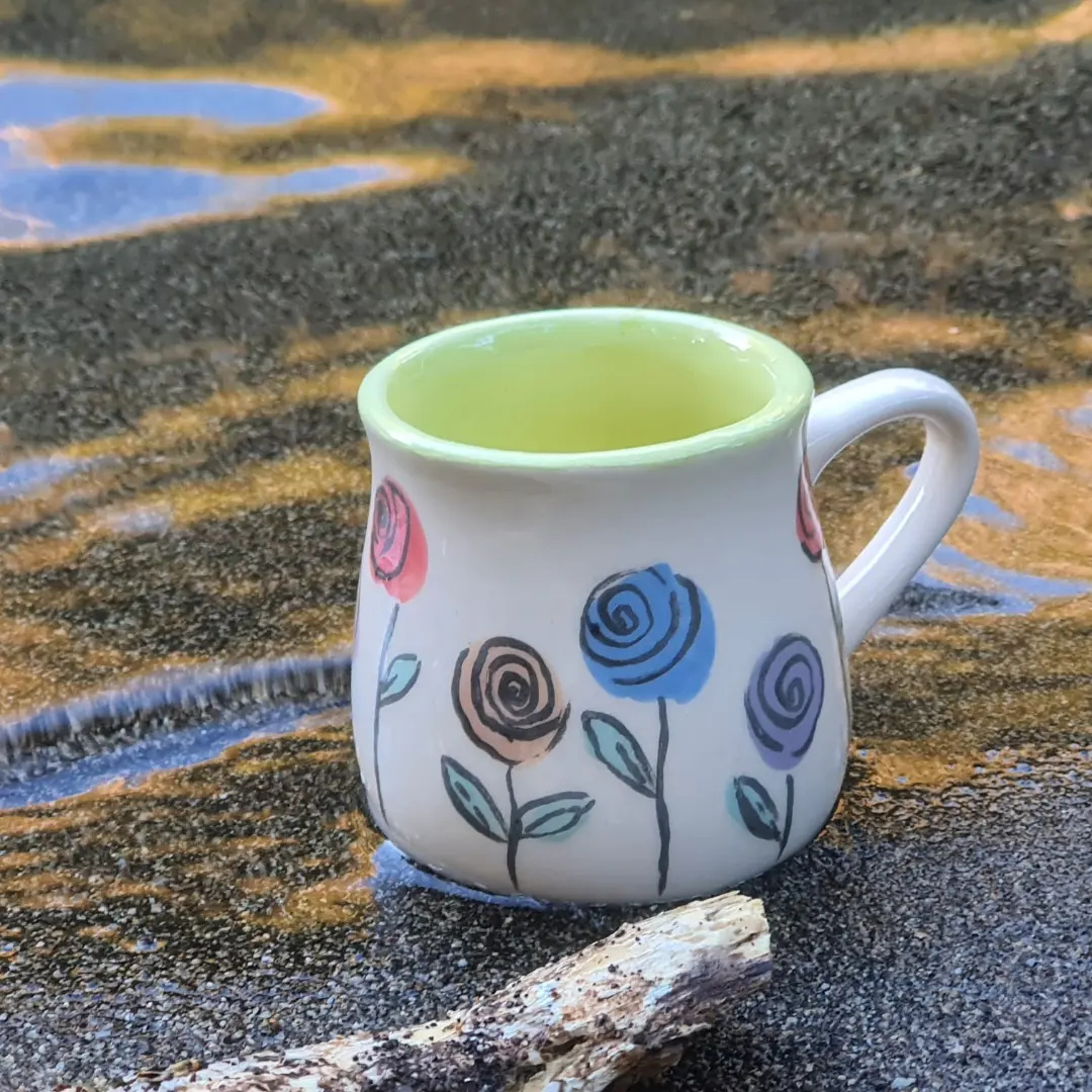 Taza decorada flores