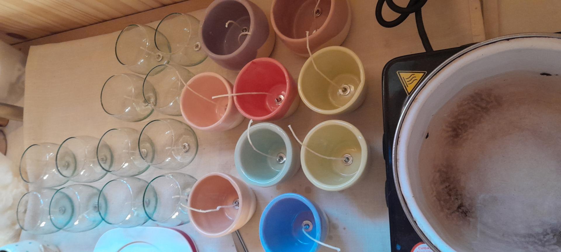 Velas de soja aromticas en cuenco de ceramica 