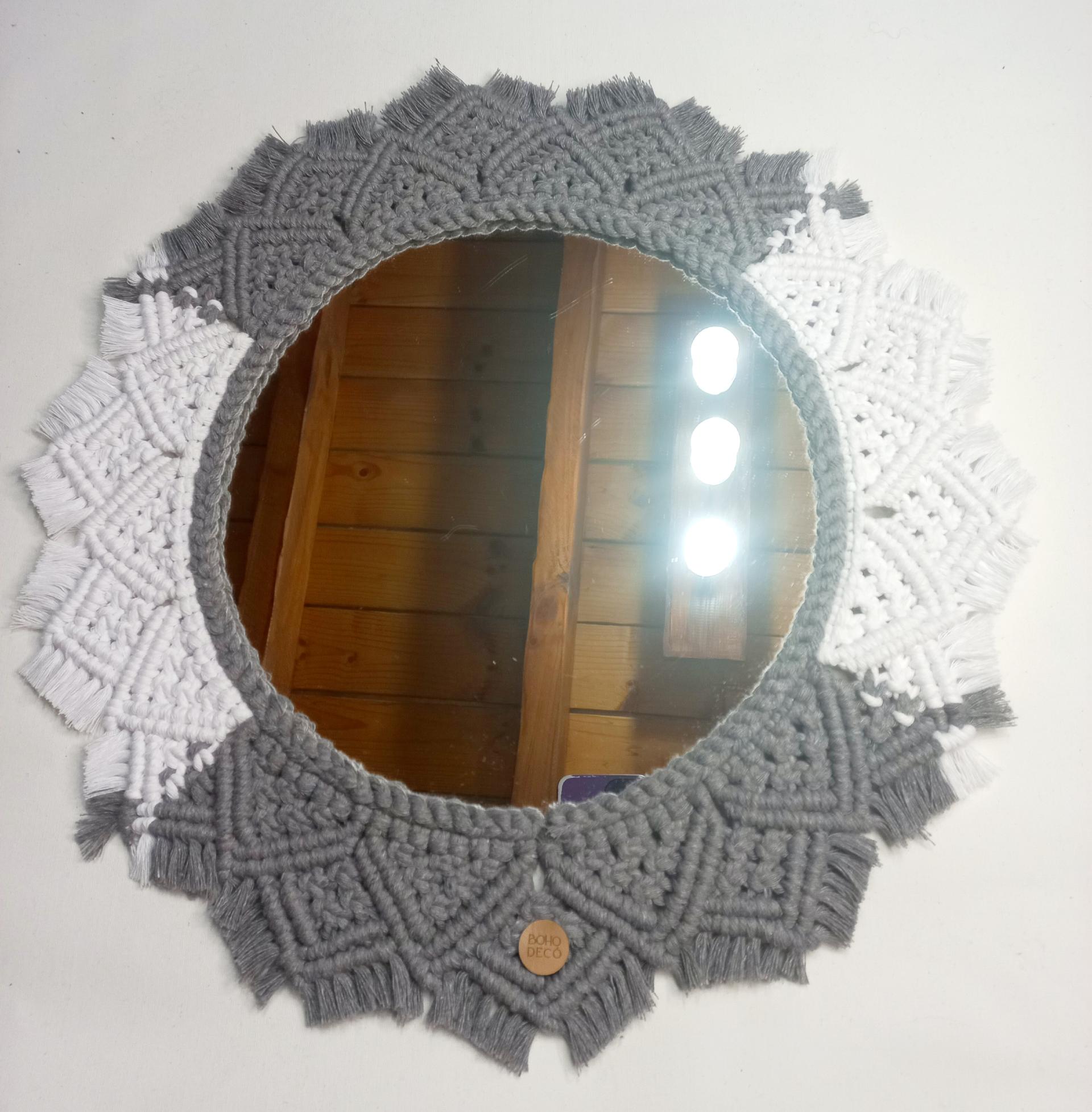Espejo gris